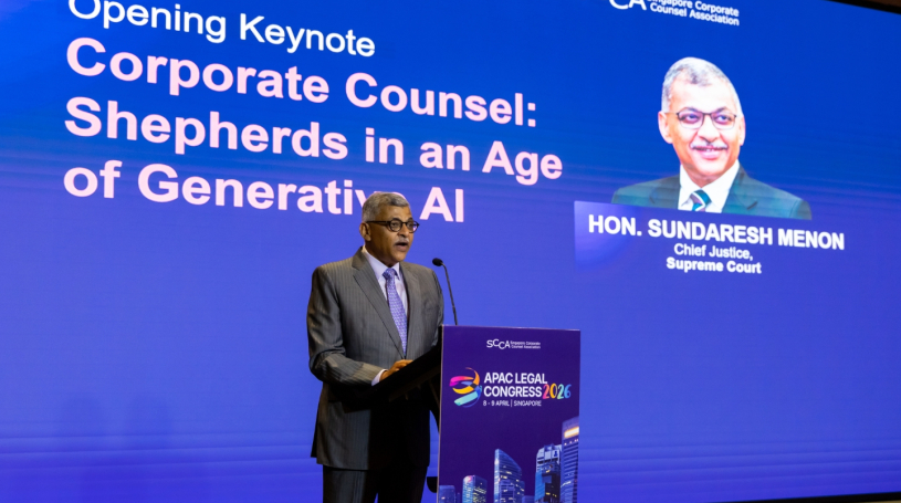 In his keynote address titled "Corporate Lawyers: Shepherds in the Age of Generative AI," the Chief Justice emphasized that artificial intelligence is no longer merely a tool, but rather a "versatile teammate"—an assistant that optimizes workflows and a coach that provides honest feedback. However, he stressed that in human-machine collaboration, humans must never relinquish their own judgment. (Provided by the Singapore Corporate Lawyers Association)